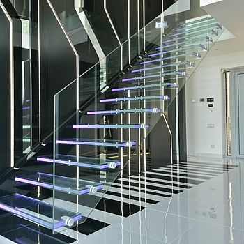 Ekskluzywne schody szklane